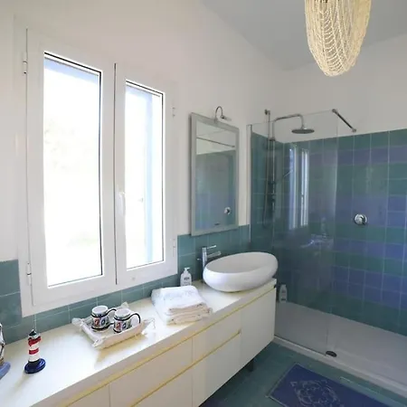 Villa Tramonto Sul Mare A *